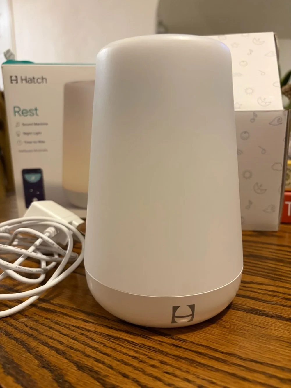 Hatch Rest Sound Machine & Night Light - White and Warm Glow - Picture 4 of 5